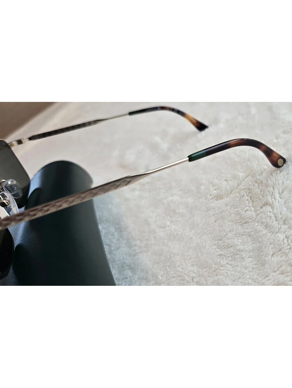 NEW Lacoste L277S Gold Metal Sunglasses Green Lens 55-19-145 100% UV Protection